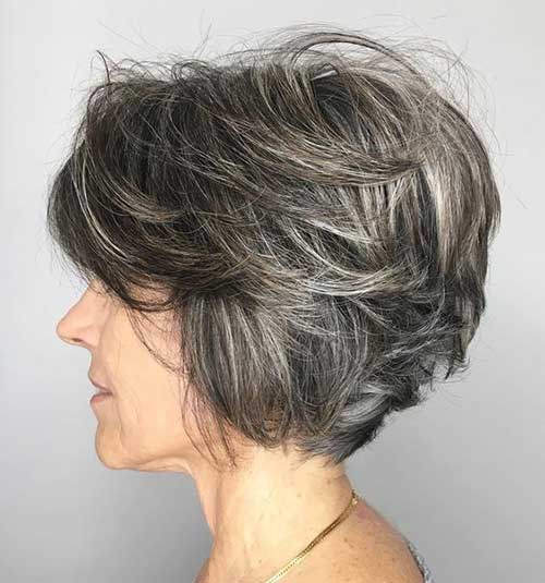 Rövid frizura idősebb nőknek