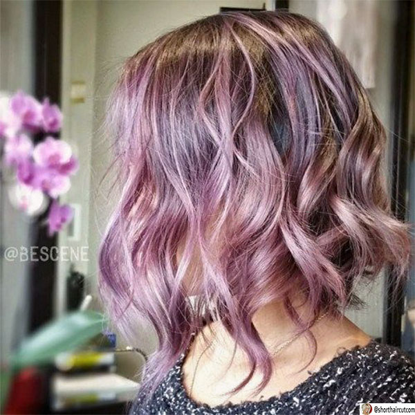 lila hajú nők
