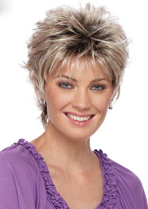 Layered Short Pixie Haircuts for kvinner over 40 år