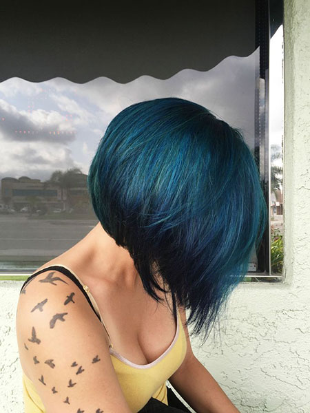 Bob Blue Hair Black