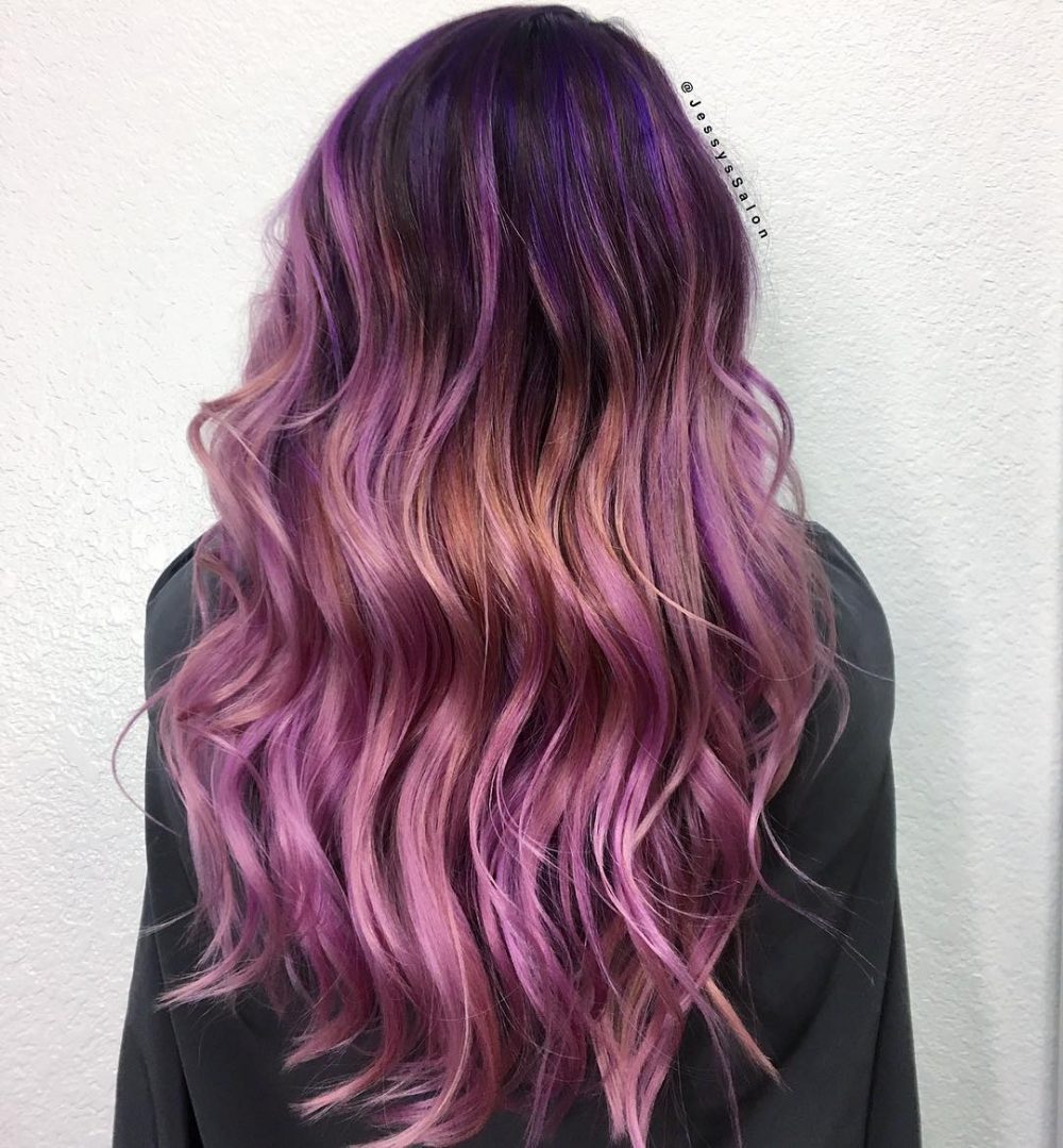 Pitkät mustat - Ametisti -violetit Ombre -hiukset