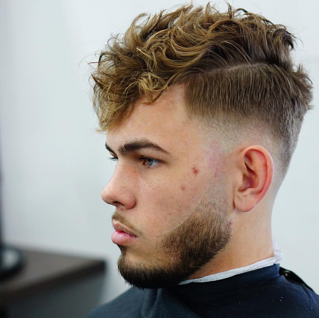 criztofferson low fade haircut curly kampaus miehille 2018 parran tyyliin