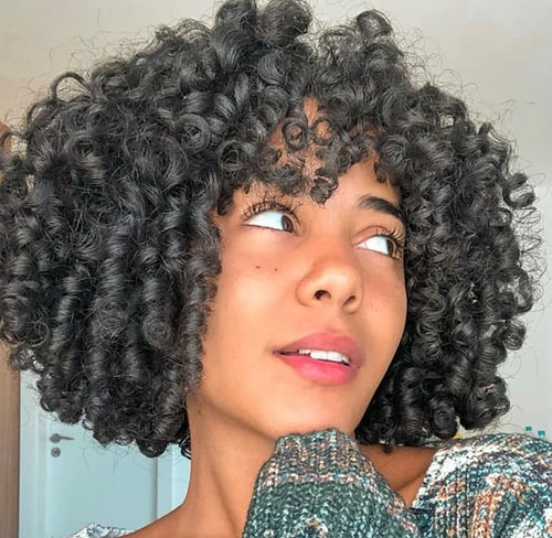 Short Summer Curly Hairstyles-20
