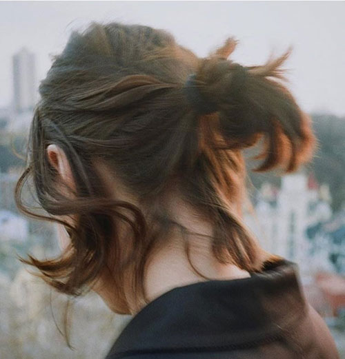 Short Summer Half Up Hairstyles-8