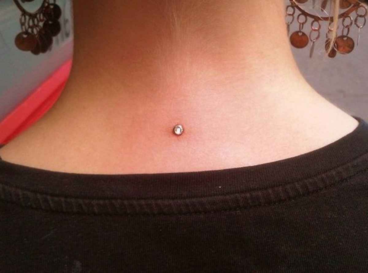 dermální-piercing-obrázky-péče-procedury-typy