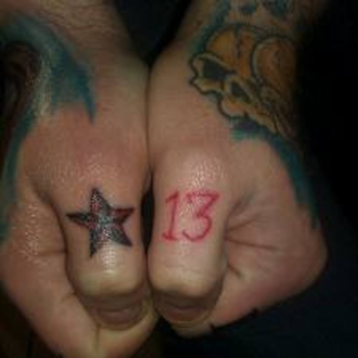 Szerencsés 13. számú tetoválás