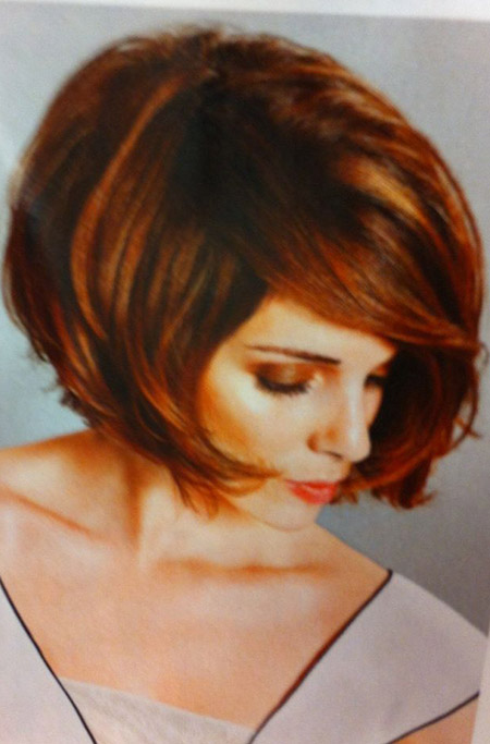 Red Thick Bob