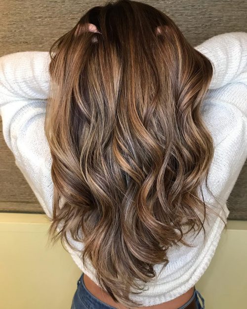 Karamellbalayage med fargekorreksjon