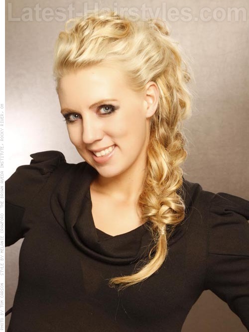 fishtail half updo kampaus