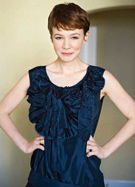Viehättävä Pixie Cut