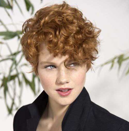 Curly Pixie Cuts-15