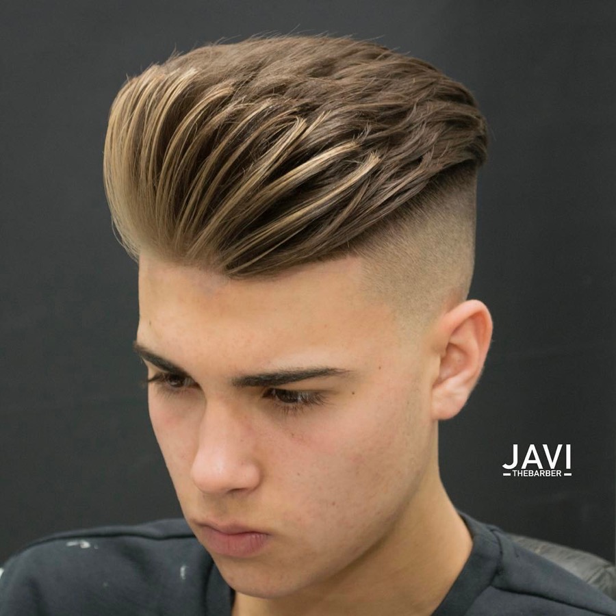 Undercut pompadour frisyre