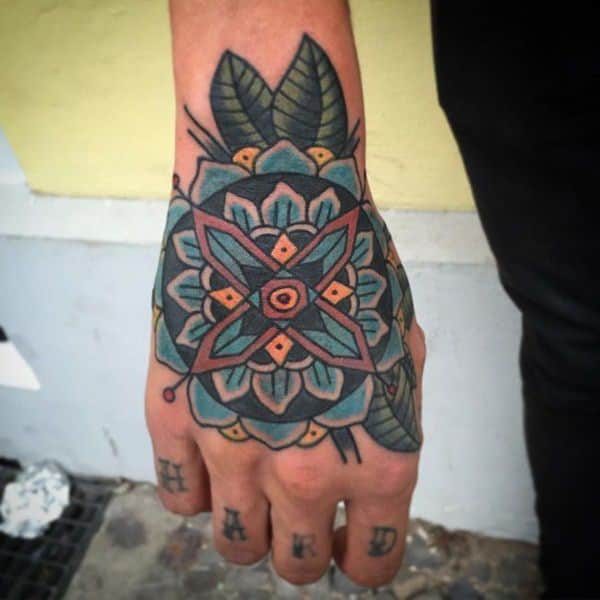 mandala-dövmeler