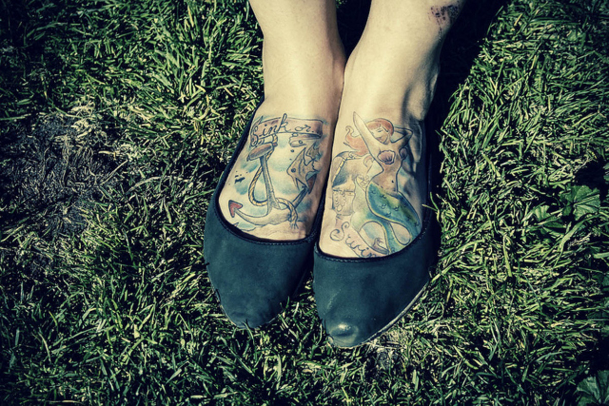 Ota merenneito -tatuointi jaloillesi! :)