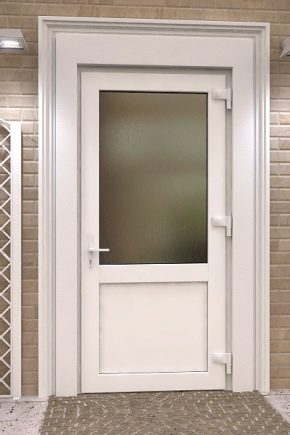 Wzmocnione plastikowe drzwi