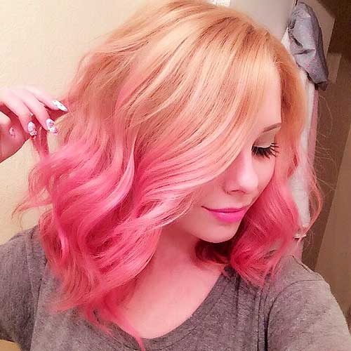 Kort rosa hår - 17