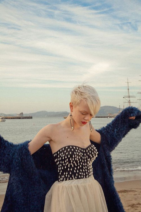 Pixie stílusú hajvágás