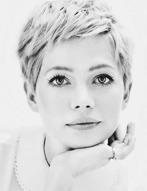 Michelle Williams'tan kadınlar için şık kısa saç kesimleri.