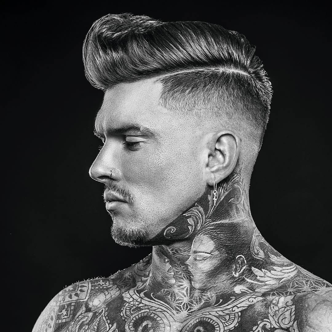r. redd side del pompadour hårklipp