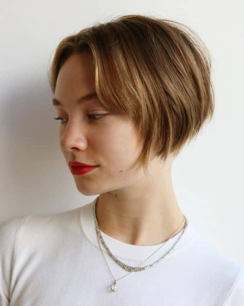 Razor Cut Bronde Bob hienoille hiuksille