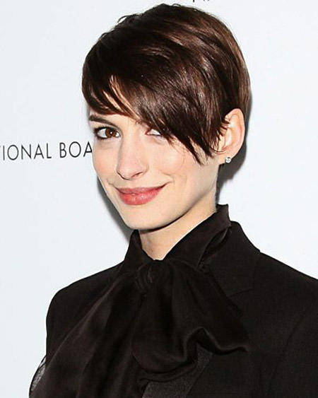 Anne Hathaway Pixie Hair