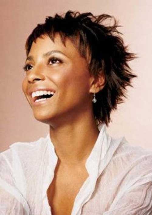 Korte frisyrer for svarte kvinner 2013-4