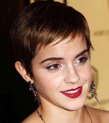 Nydelig og fascinerende Pixie Cut av Emma Watson