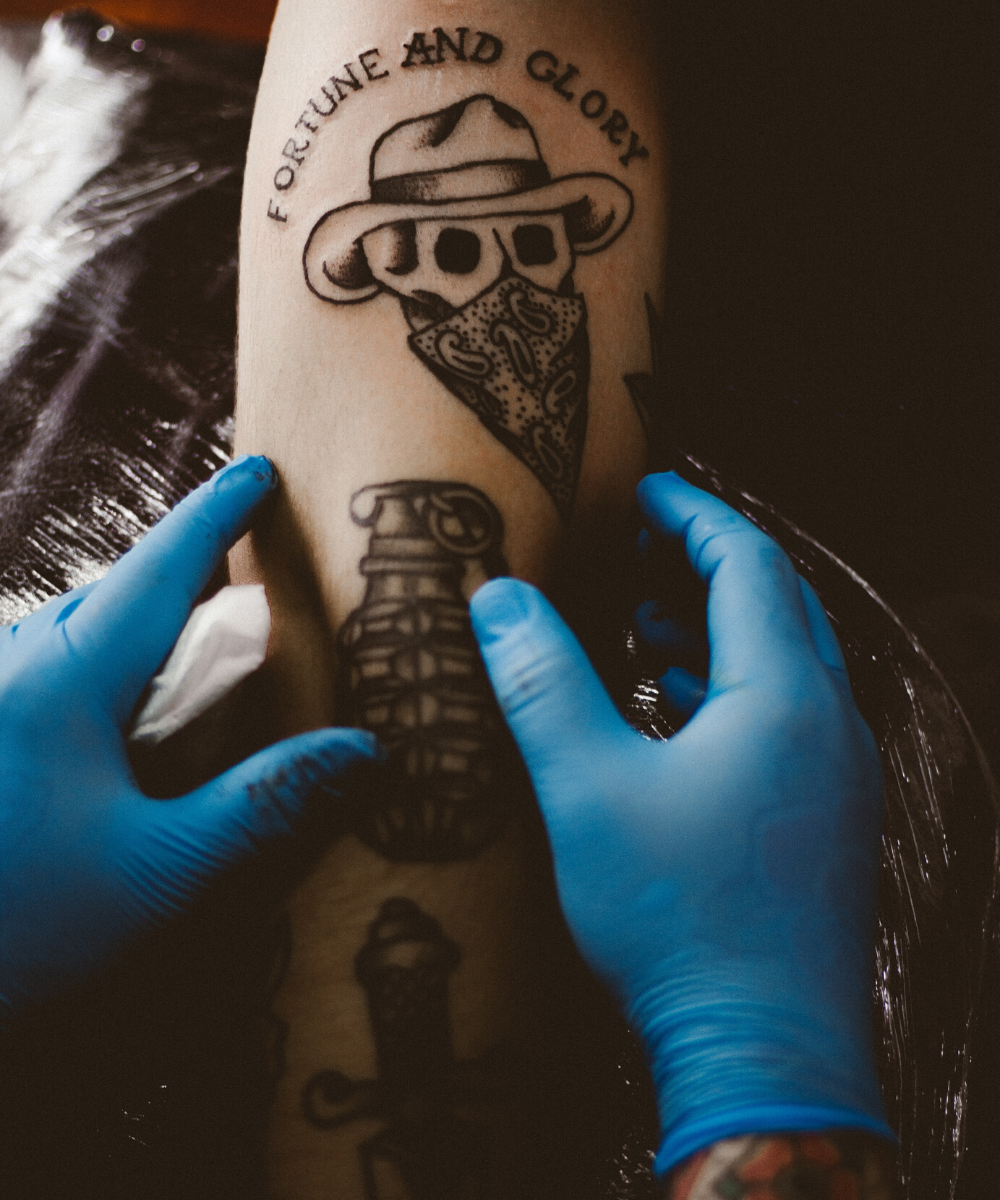 Hvordan begynne å tatovere ved å lære å designe for kroppen.