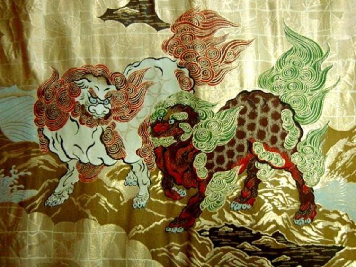 Karajishi brokade | En blanding mellom en Dragon og en Foo Dog.