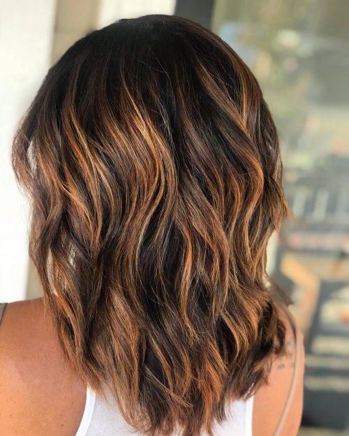 Karamellkaramell Balayage Høydepunkter