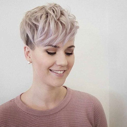 Korte blonde Pixie Bangs frisyrer for fint tynt hår-14