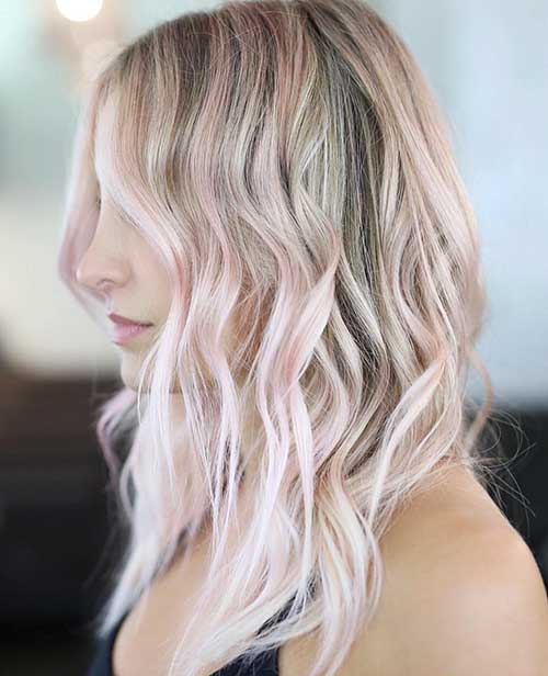 Rózsaszín rövid haj