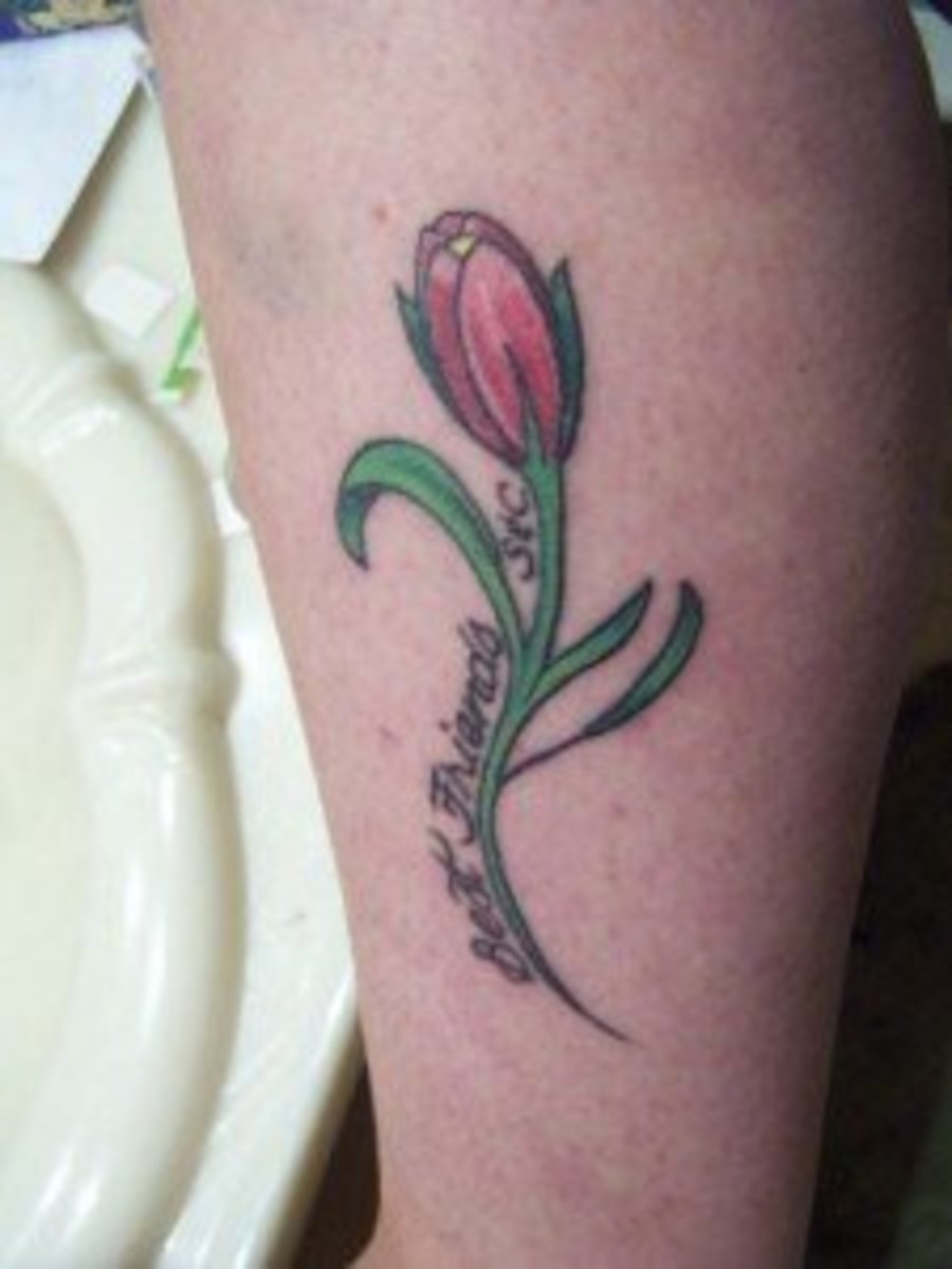 Tulipán pučící nohy tetování
